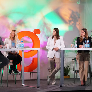 #CRX24 – Klimamüdigkeit und Regulation als Showstopper: Ursachen und Lösungen