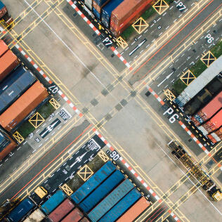 Neue Marke mit viel Erfahrung im Supply Chain Management: SupplyX startet